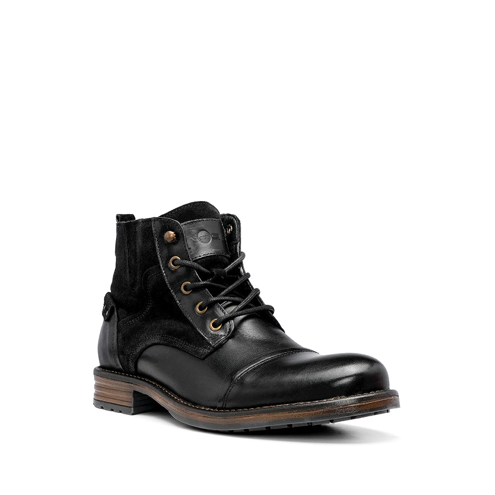 Botim Casual Homem Pele Preto