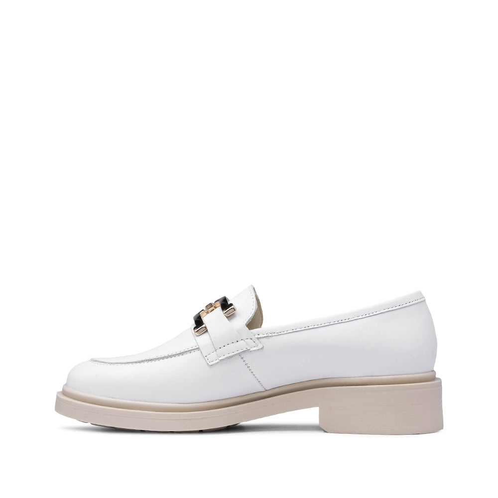 Sapato Salto Raso Mulher Pele Branco