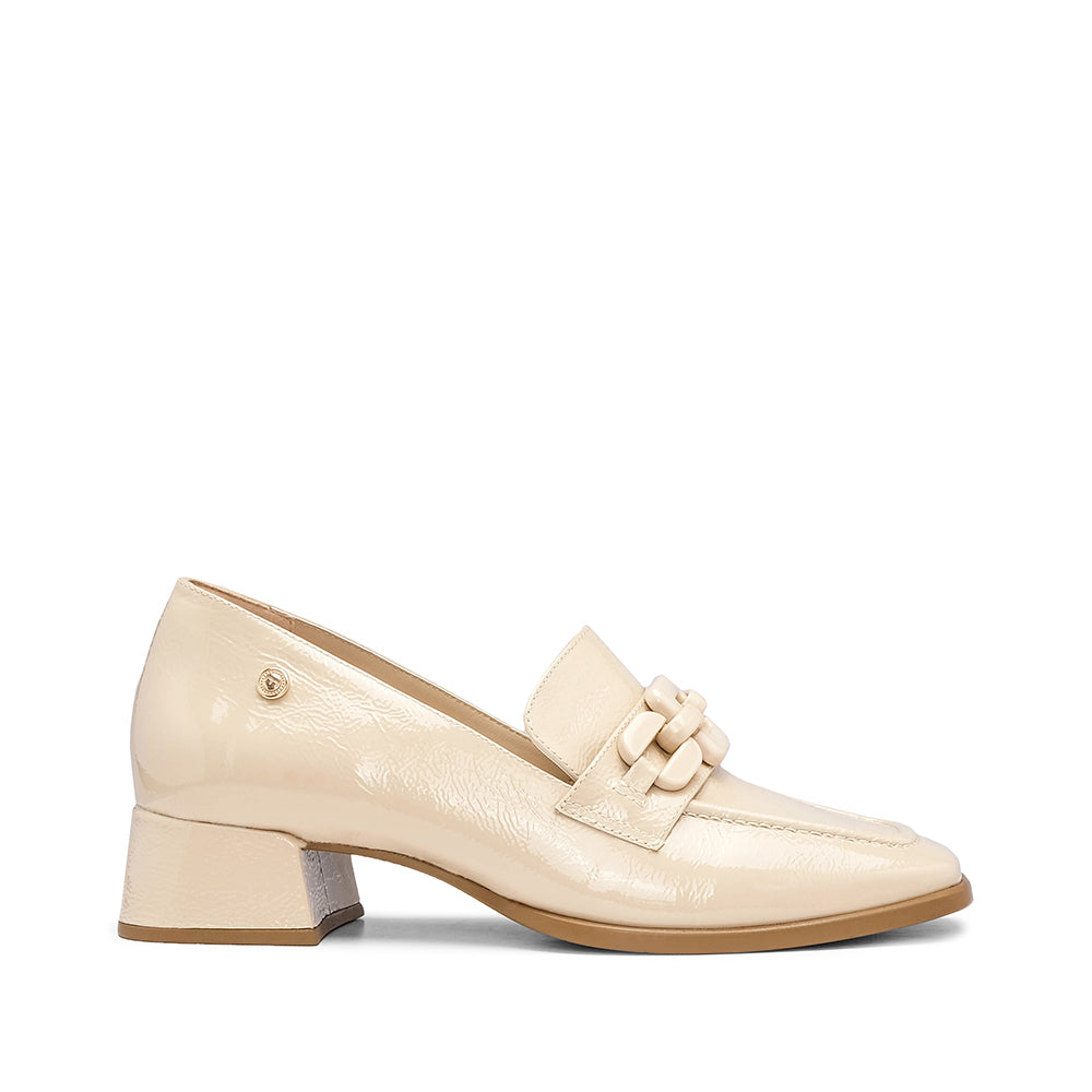 Sapato Salto Médio Mulher Verniz Creme