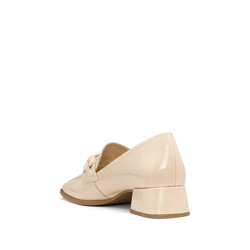 Sapato Salto Médio Mulher Verniz Creme