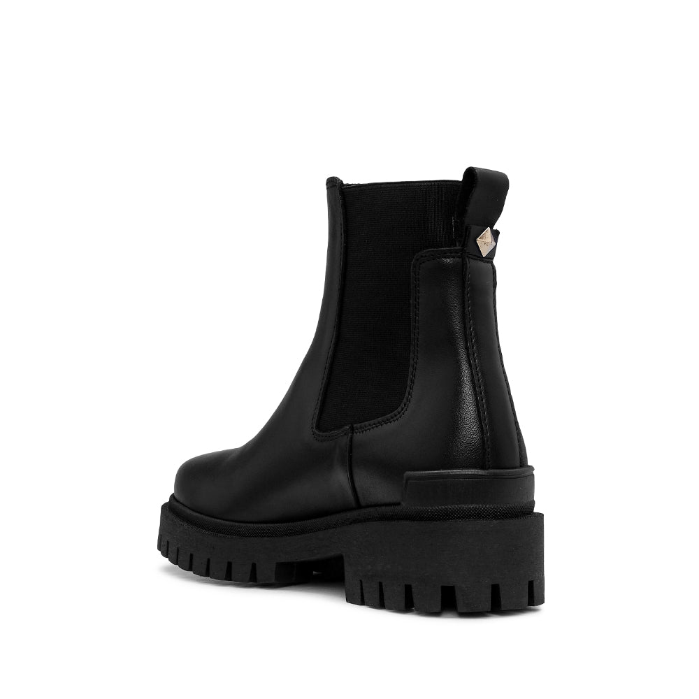 Botim Salto Raso Mulher Pele Preto