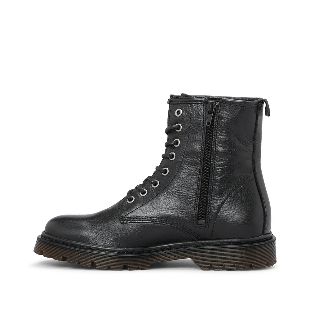 Botim Militar Mulher Pele Preto