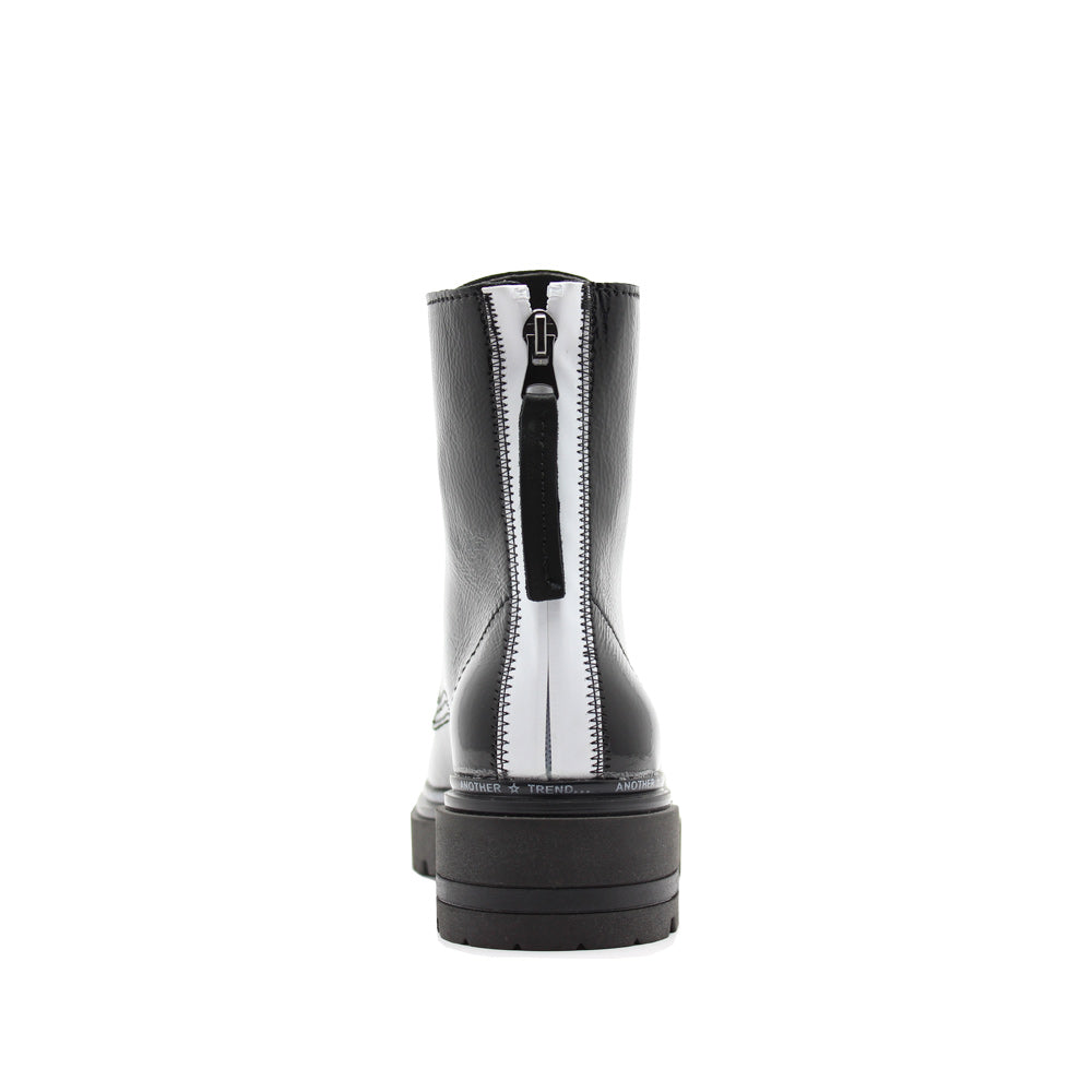 Botim Militar Mulher Verniz Preto