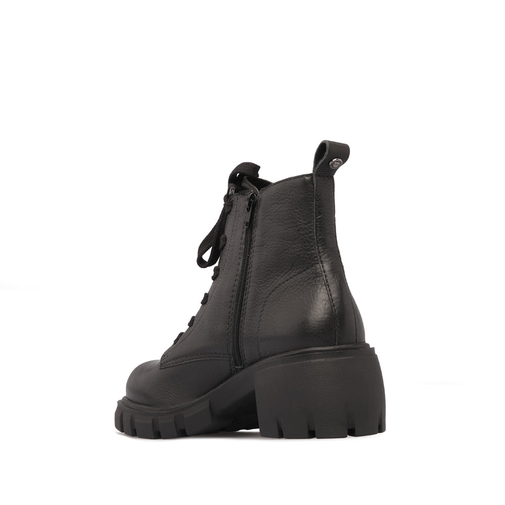 Botim Militar Mulher Pele Preto