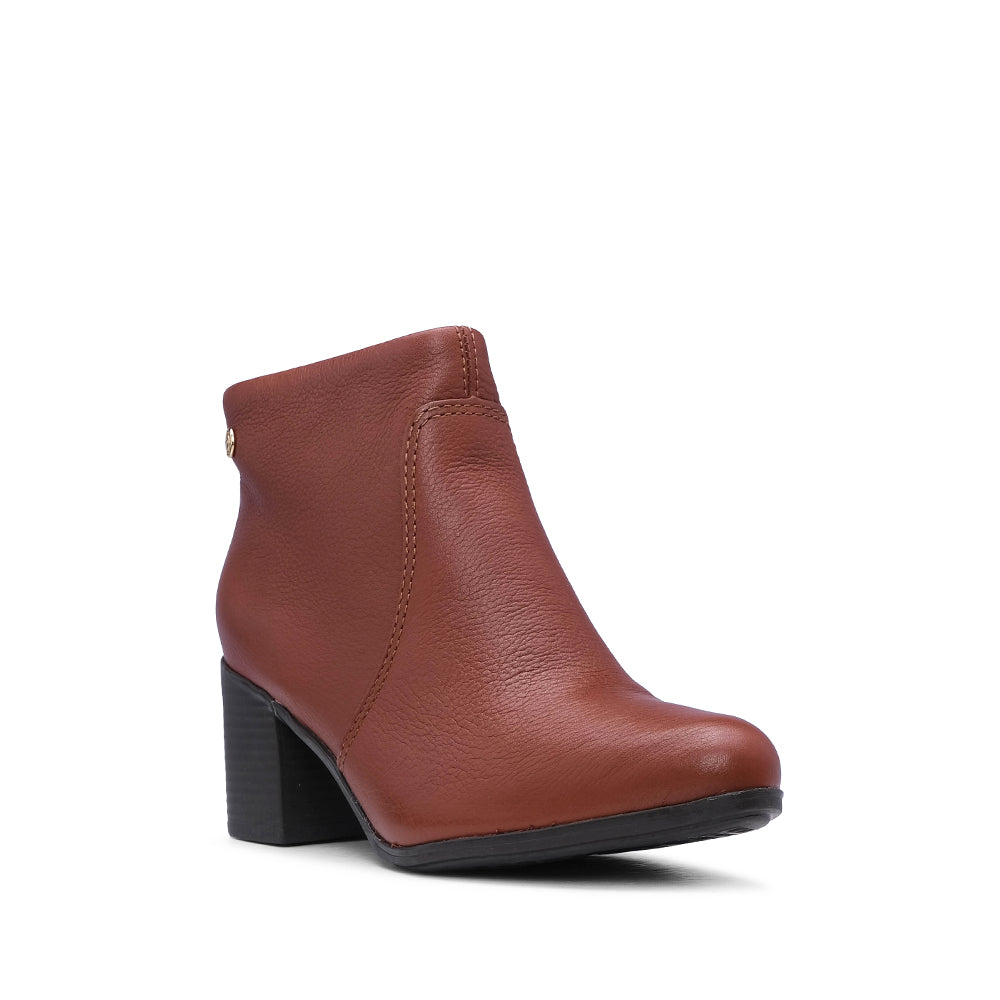 Botim Salto Médio Mulher Pele Cognac