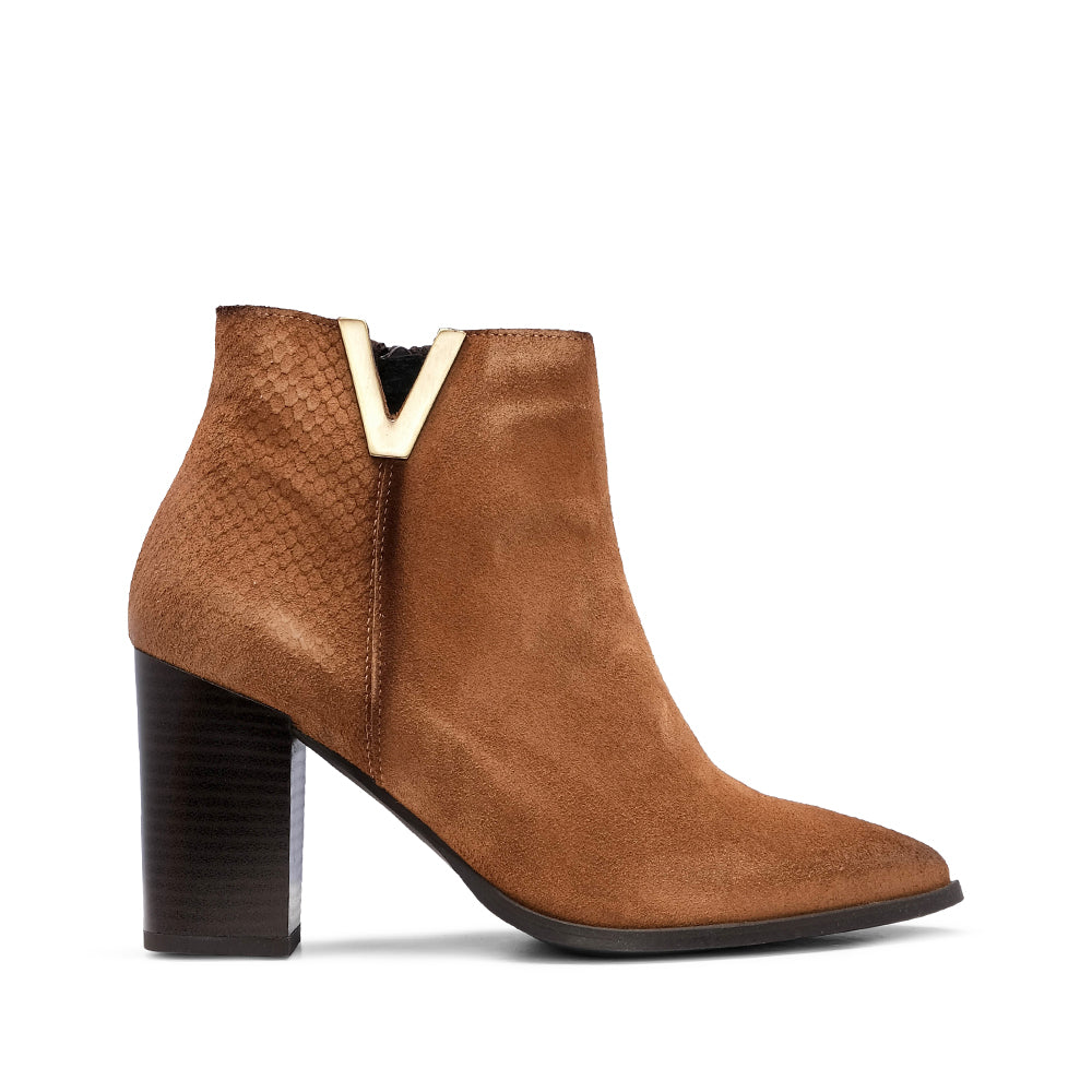 Botim Salto Alto Mulher Camurça Camel