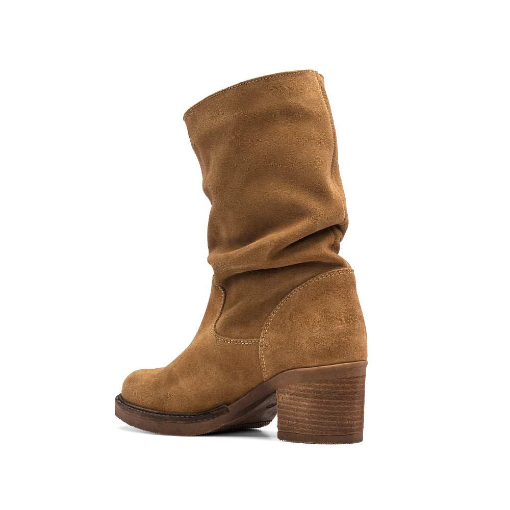 Bota Salto Médio Mulher Camurça Taupe