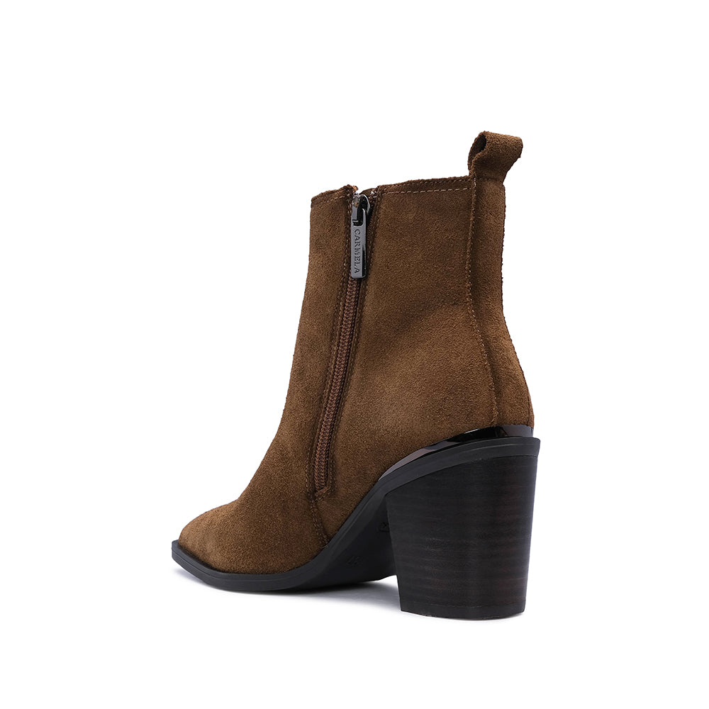 Bota Clássico Mulher Camurça Camel