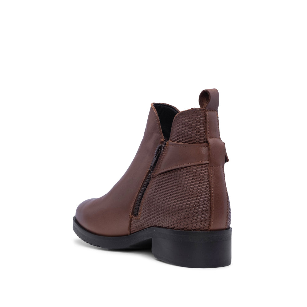 Botim Salto Raso Mulher Pele Camel