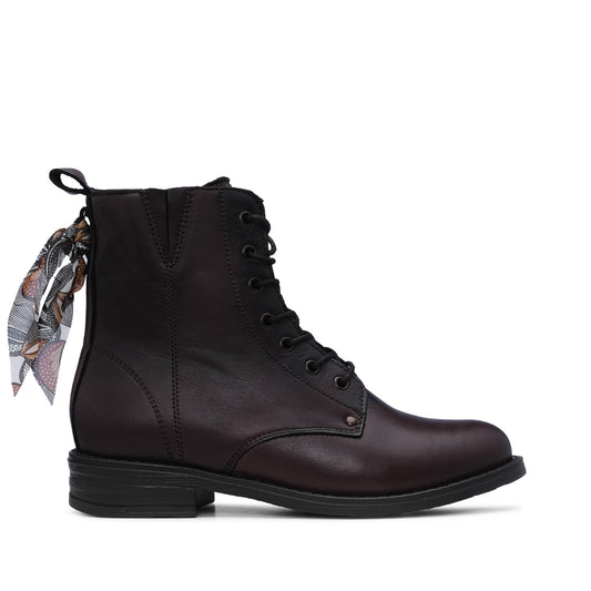 Botim Salto Raso Mulher Pele Castanho