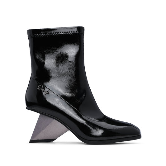 Bota Salto Alto Mulher Verniz Preto