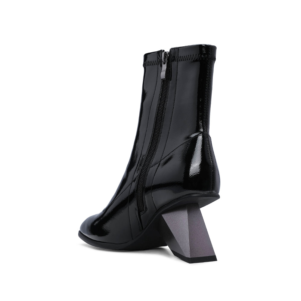 Bota Salto Alto Mulher Verniz Preto