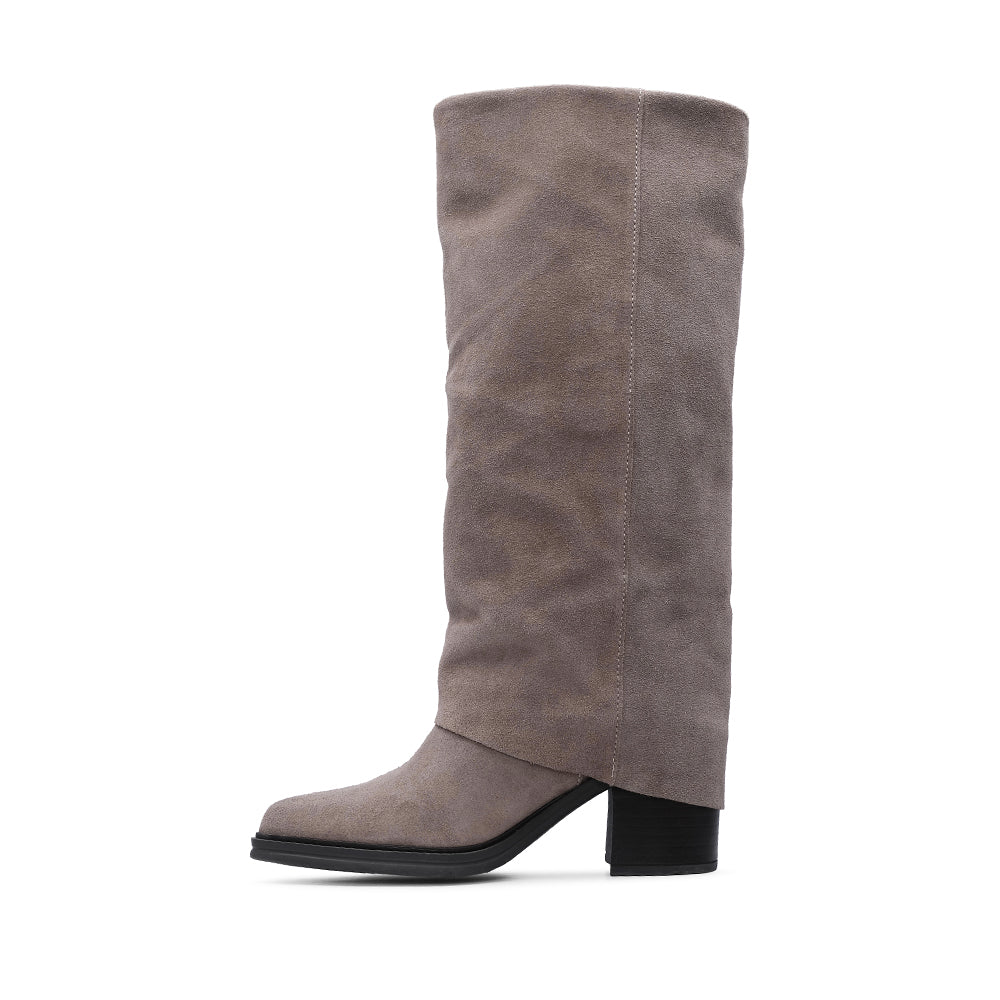 Bota Salto Médio Mulher Camurça Taupe