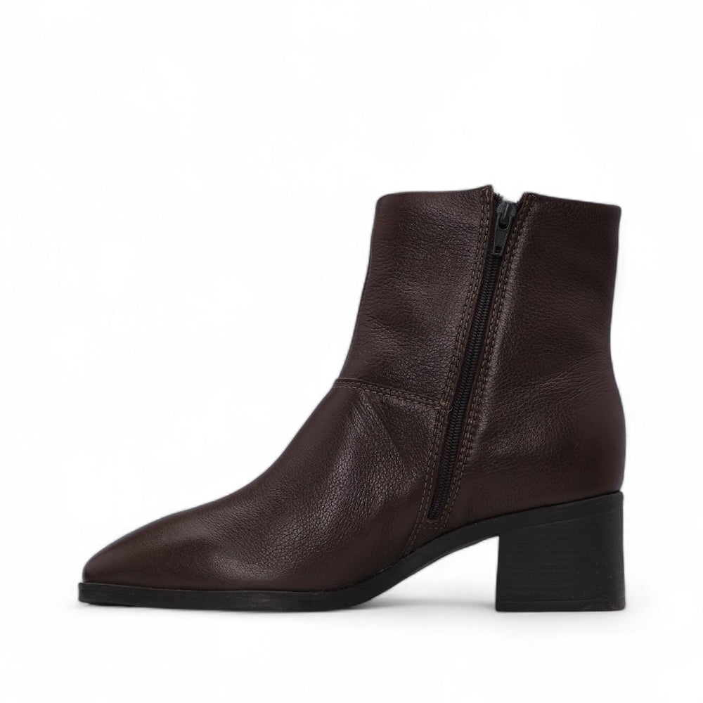 Bota Salto Médio Mulher Pele Castanho