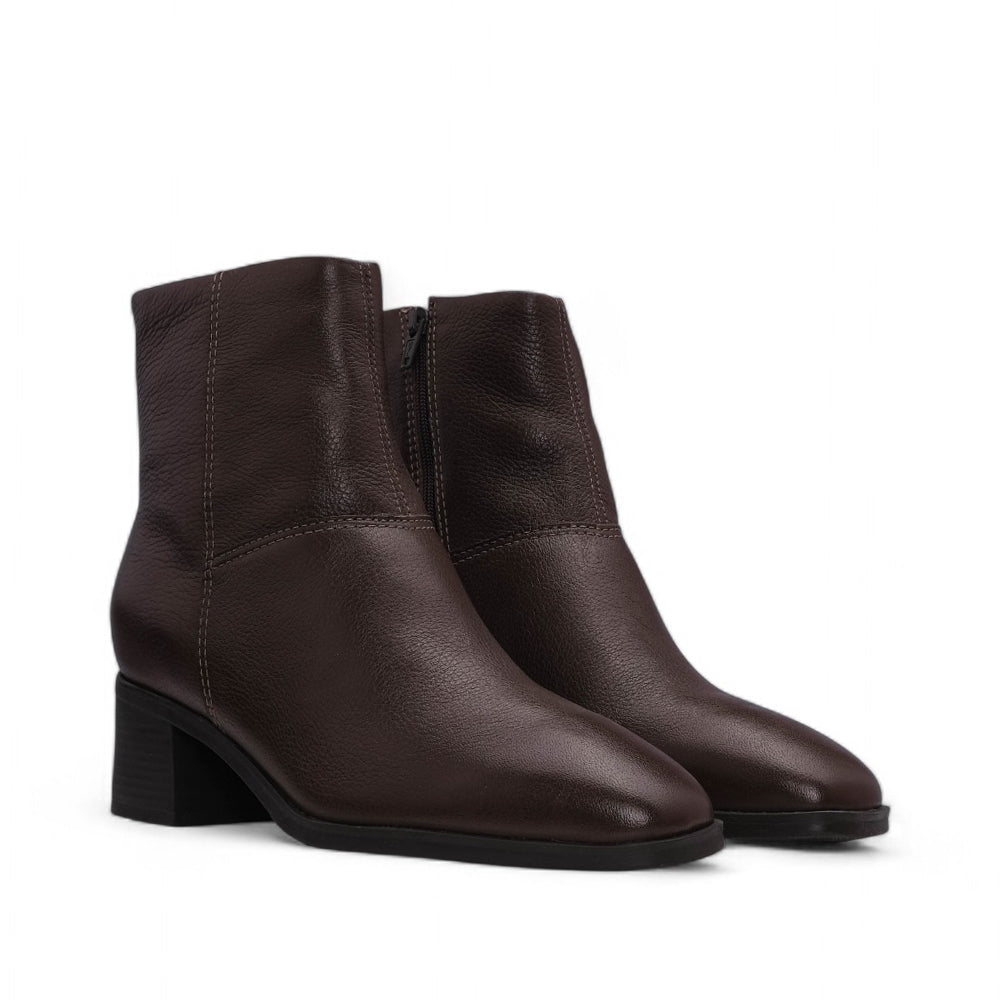 Bota Salto Médio Mulher Pele Castanho