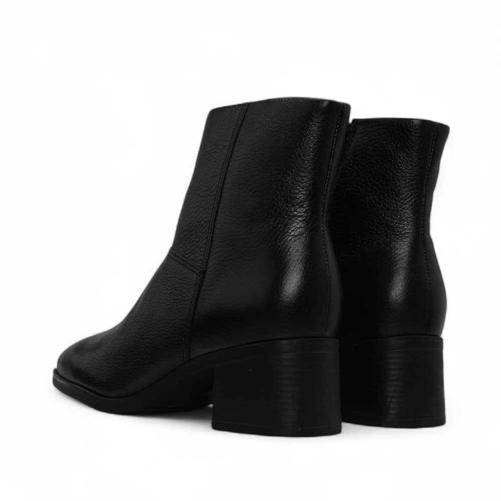Bota Salto Médio Mulher Pele Preto