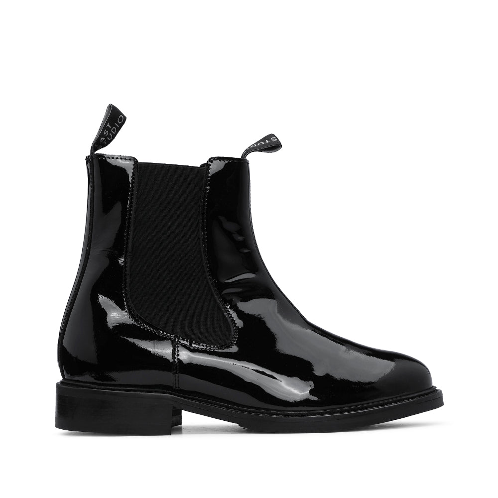 Bota Salto Raso Mulher Verniz Preto