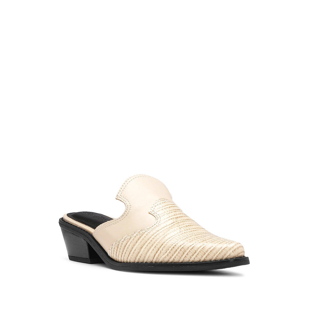 Soca Casual Mulher Animal Print Creme