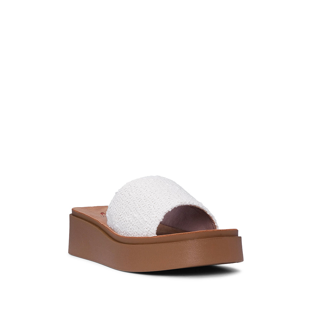 Chinelo Casual Mulher Pele Sintética Bege