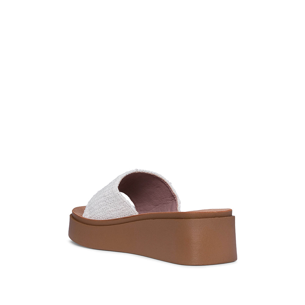 Chinelo Casual Mulher Pele Sintética Bege