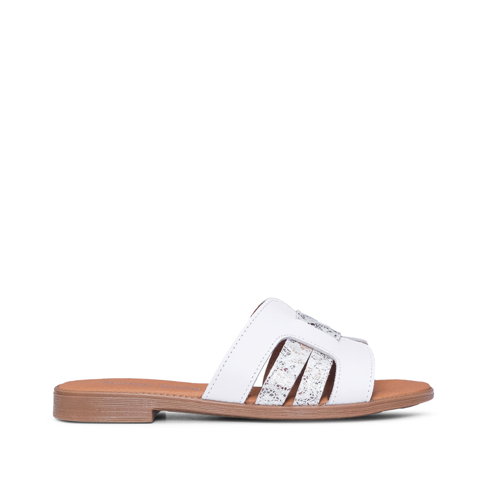 Chinelo Salto Raso Mulher Pele Branco