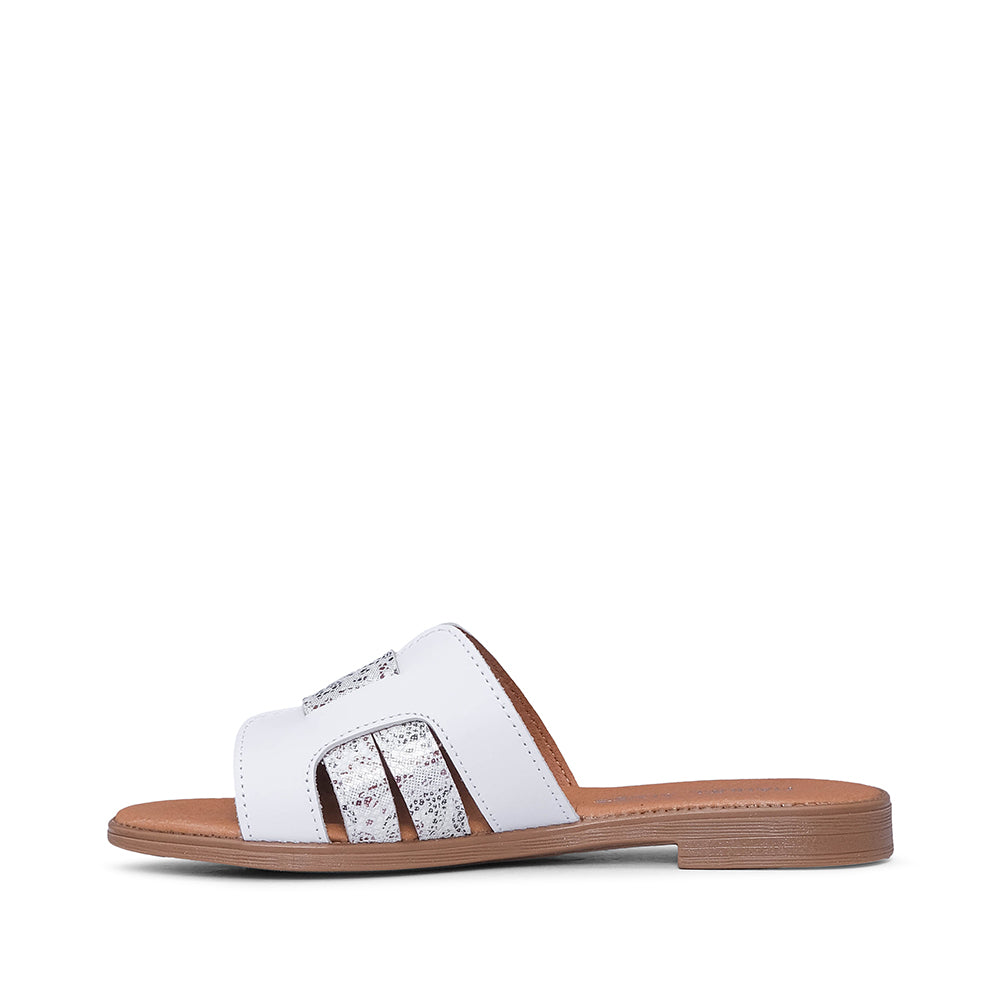 Chinelo Salto Raso Mulher Pele Branco