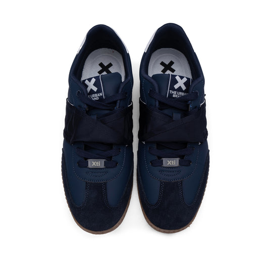 Sapatilha Azul Marinho Com Fita Entrelaçada - Tamanho 44