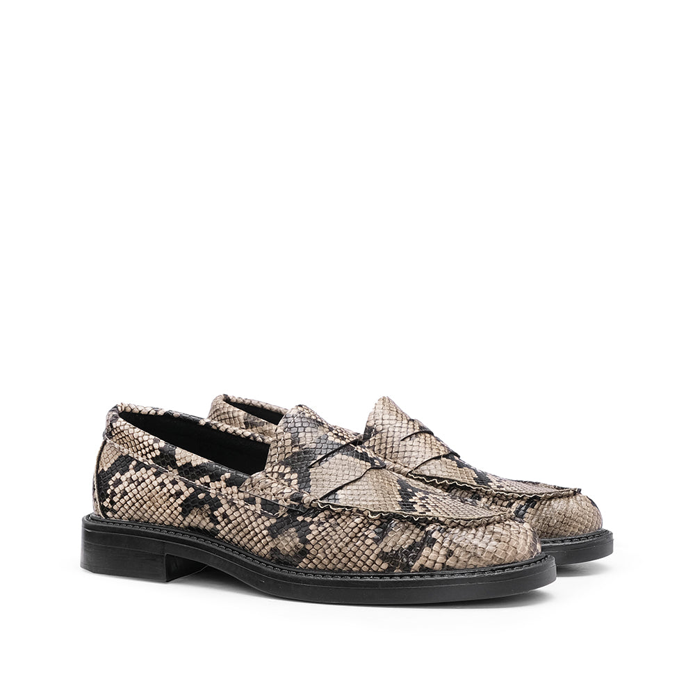 Sapato Mocassim Mulher Cobra