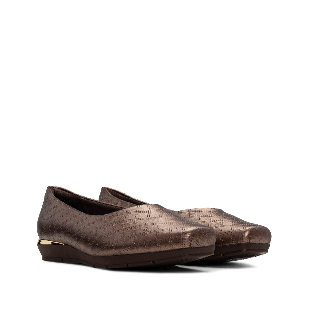 Sapato Salto Raso Mulher Gravado Bronze