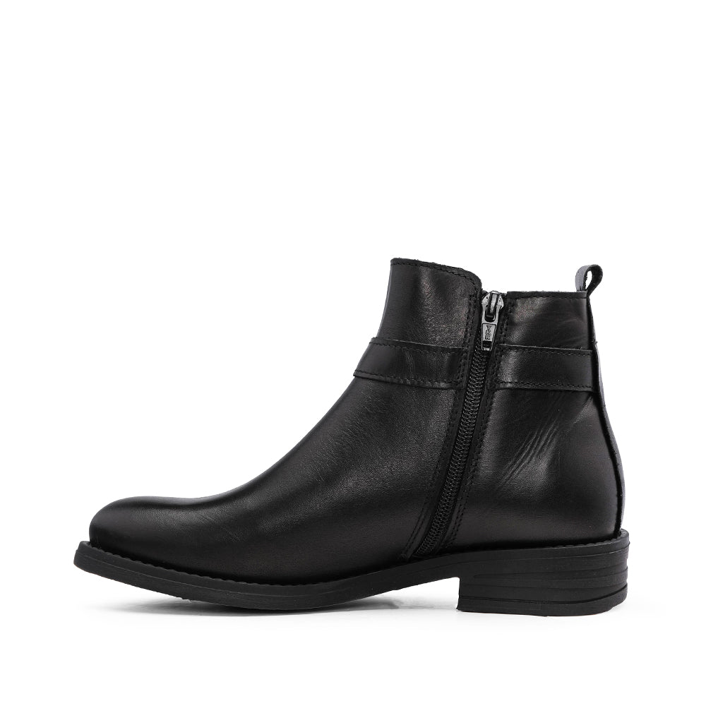 Botim Salto Raso Mulher Pele Preto