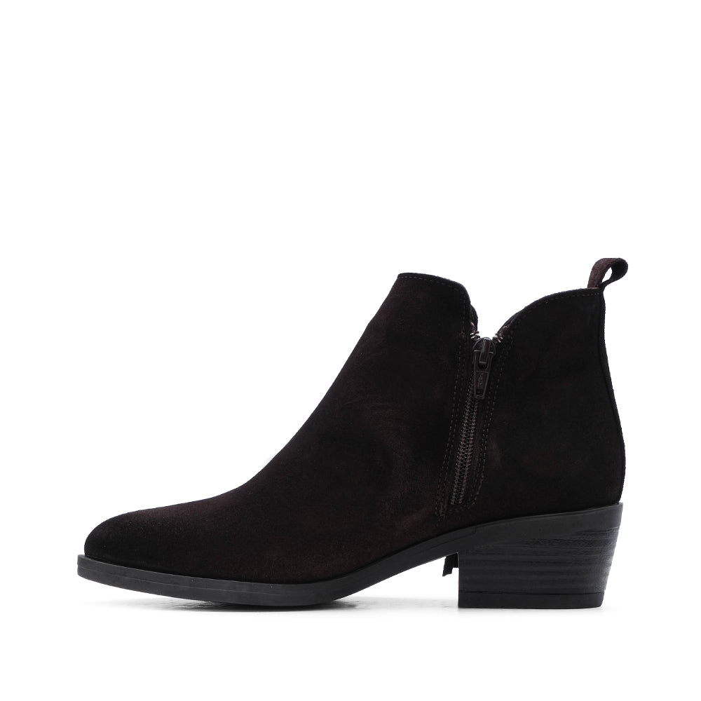 Botim Salto Médio Mulher Camurça Castanho