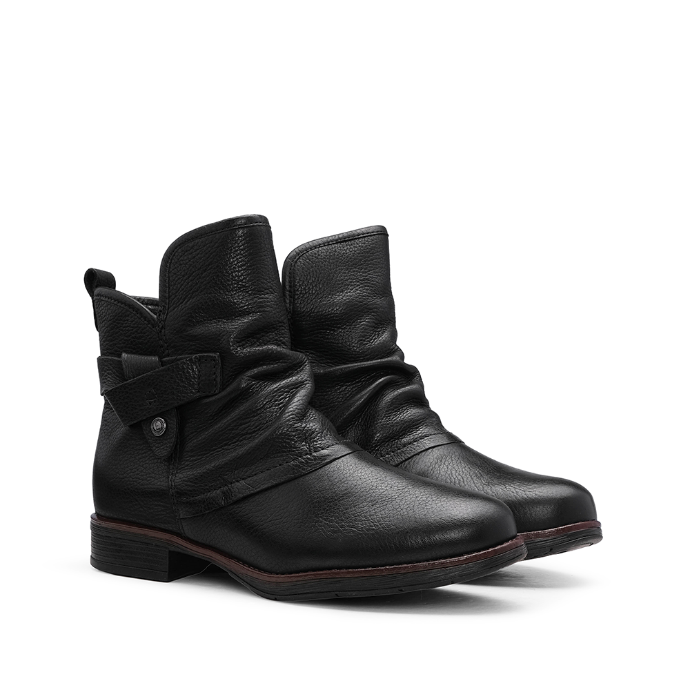 Botim Salto Raso Mulher Pele Preto