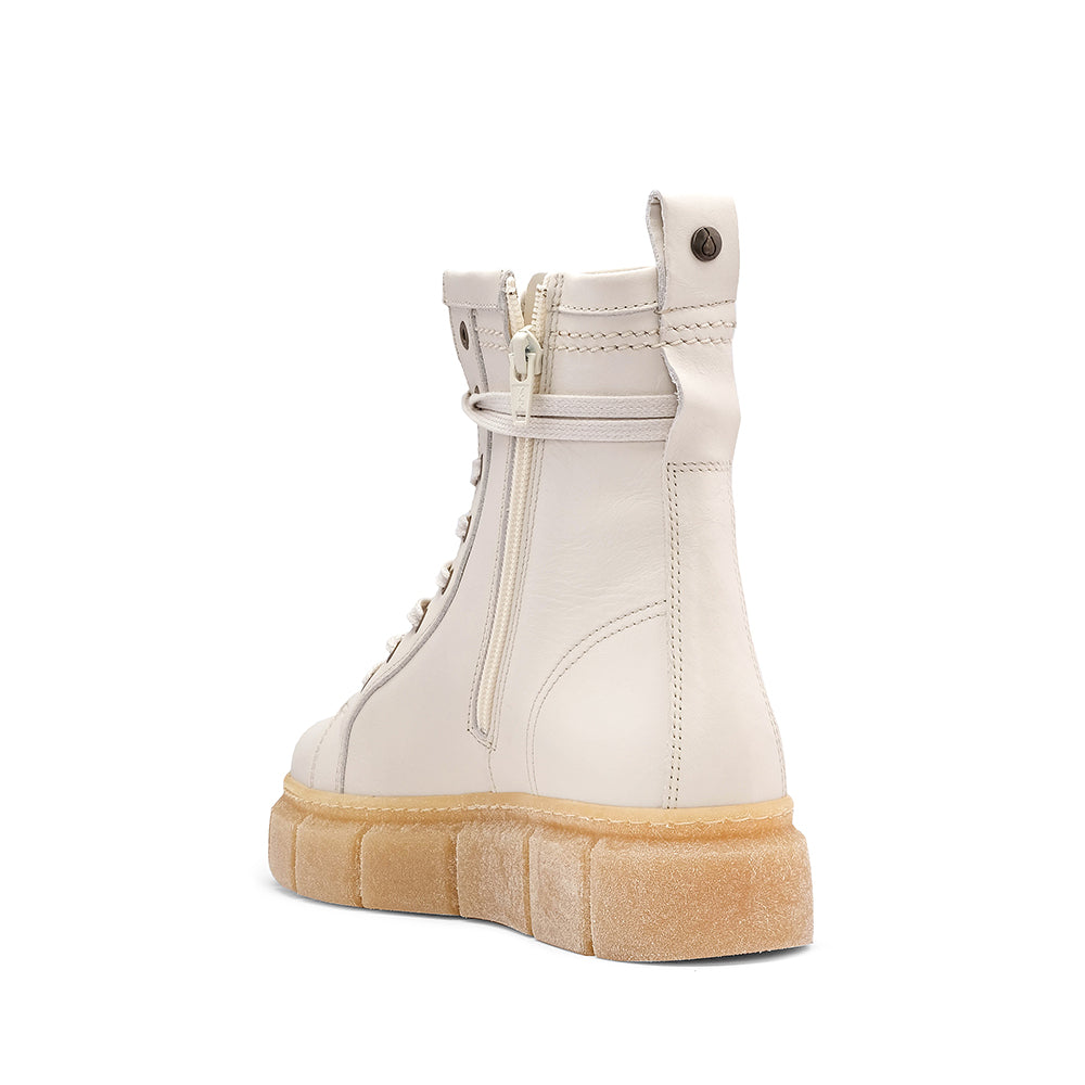 Botim Salto Raso Mulher Pele Creme