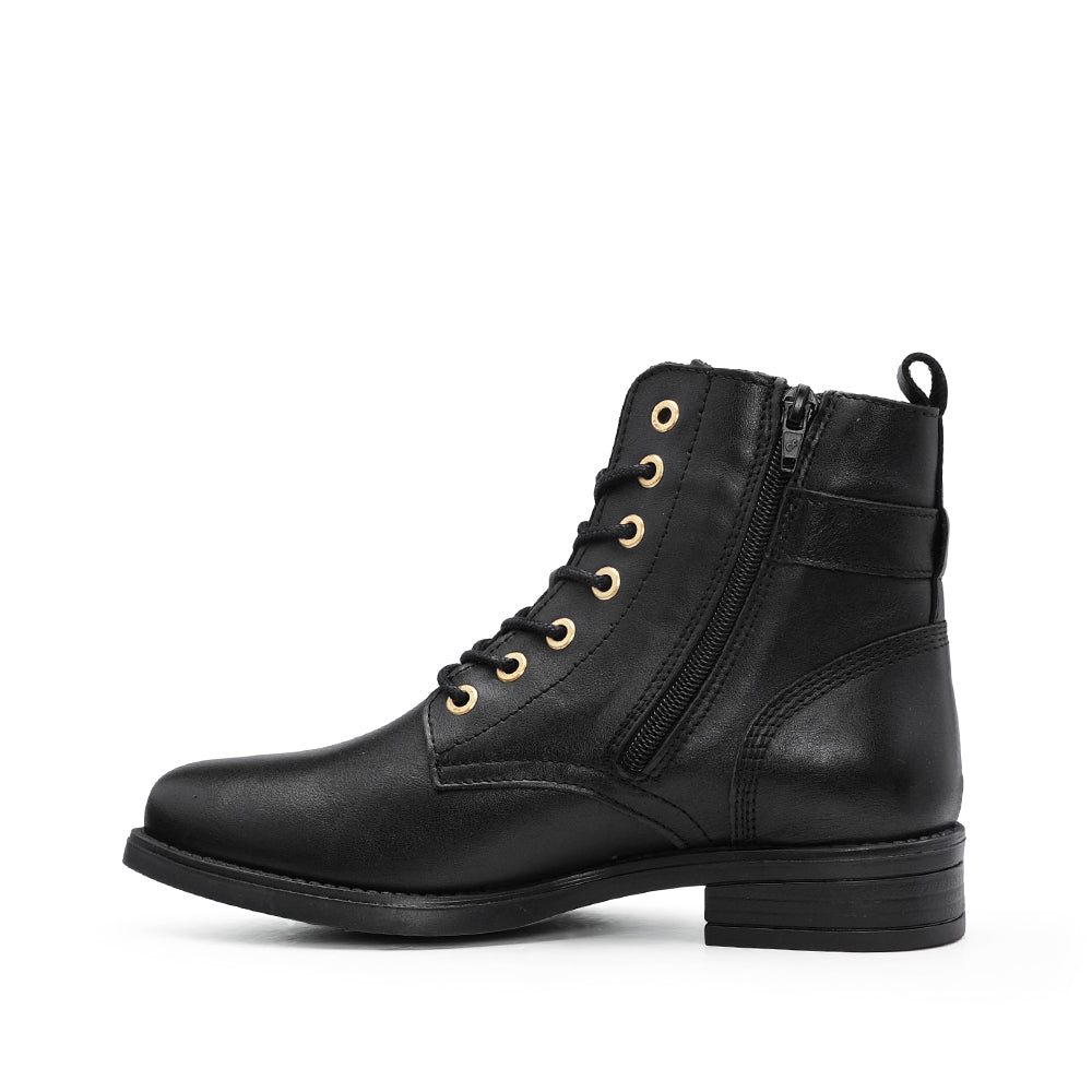 Botim Salto Raso Mulher Pele Preto