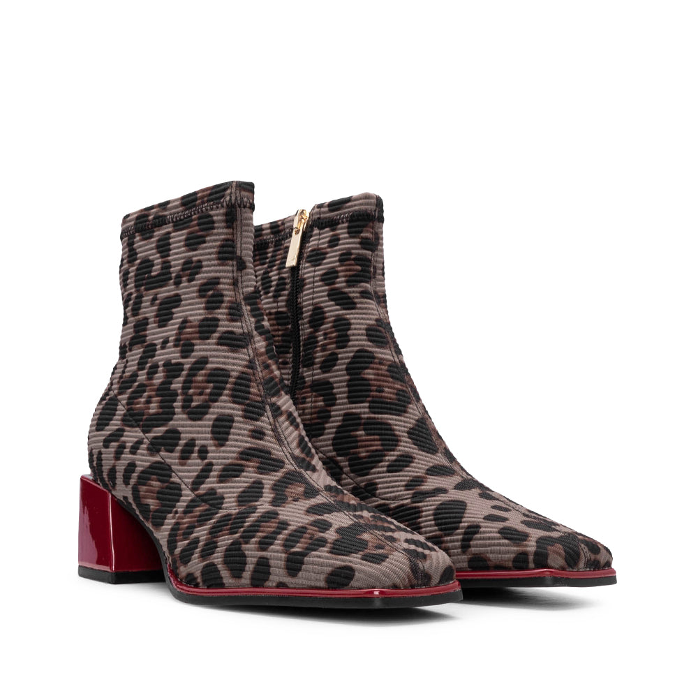Botim Salto Médio Mulher Leopardo
