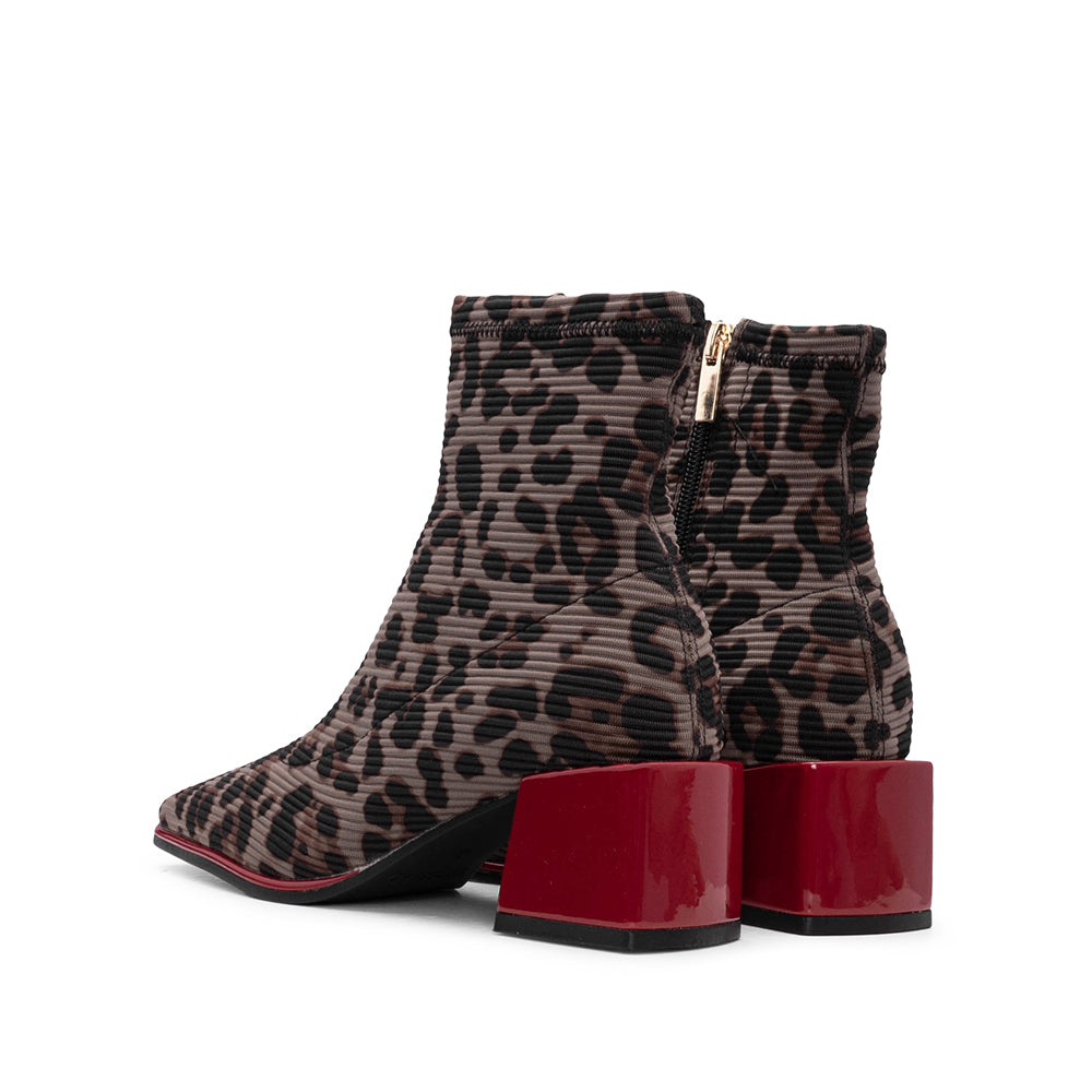 Botim Salto Médio Mulher Leopardo