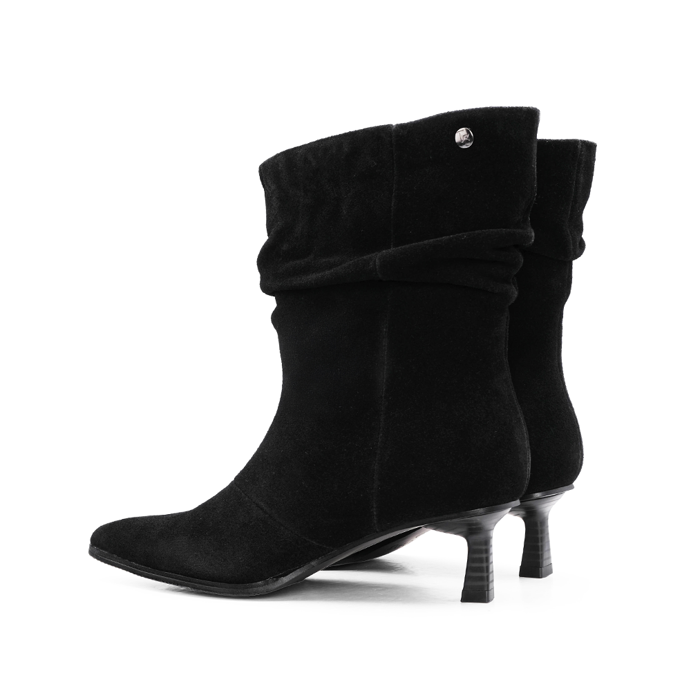 Bota Salto Médio Mulher Camurça Preto