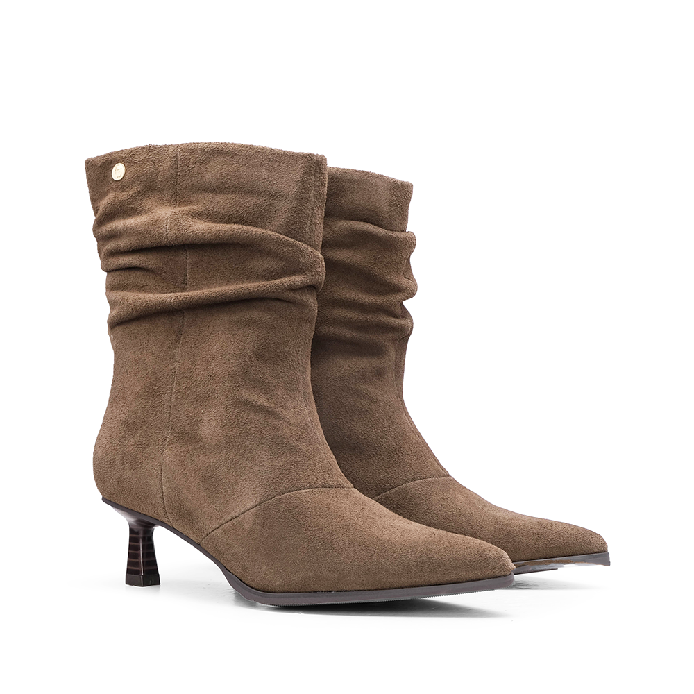 Bota Salto Médio Mulher Camurça Taupe