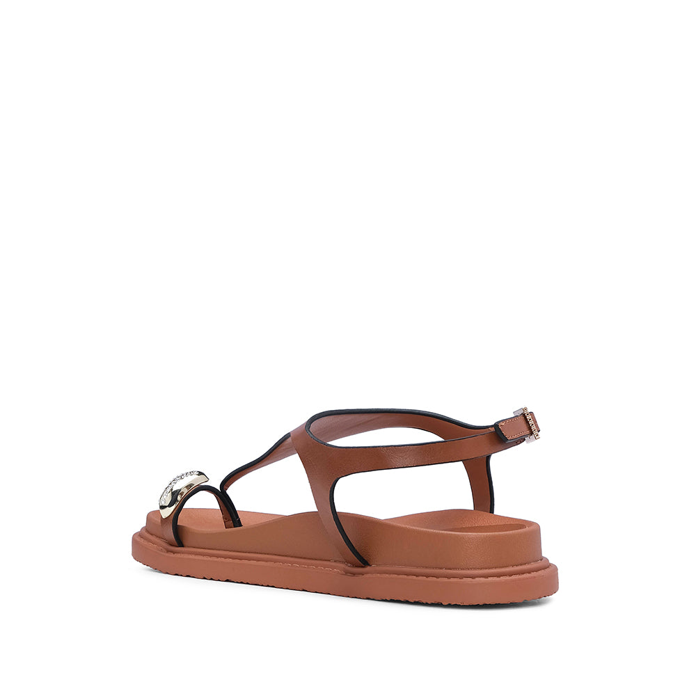 Sandália Salto Raso Mulher Camel