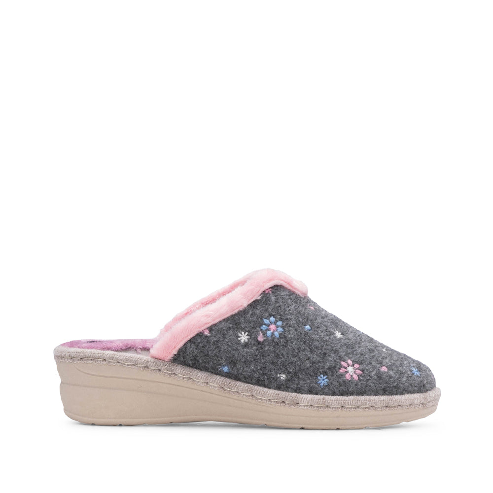 Chinelo Homewear Mulher Cinzento